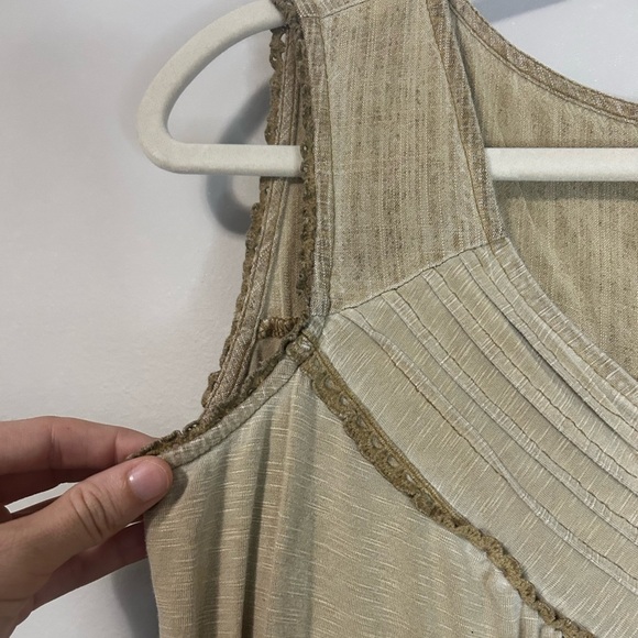 Cato Tan Sleeveless Blouse, Size M - Picture 7 of 8